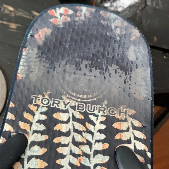 TORY BURCH Thandie Navy/Fern Print Wedge Flip Flop - Picture 5 of 12